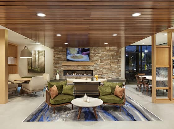 Fairfield by Marriott Inn & Suites Indio Coachella Valley allows check-in for 18 year-old guests