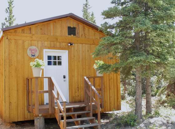 Arctic Dragonfly Inn allows check-in for 18 year-old guests