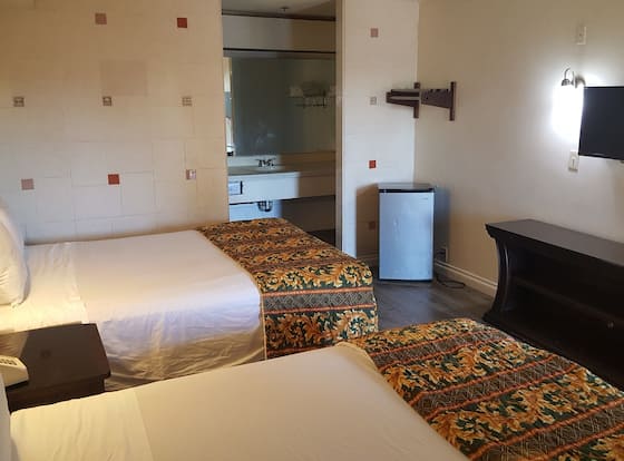 Downey Inn allows check-in for 18 year-old guests