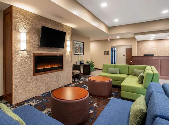 Comfort Inn and Suites Ames near ISU Campus allows check-in for 18 year-old guests