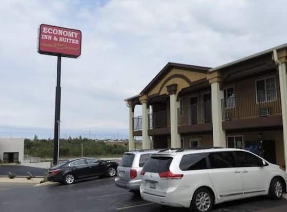 Economy Inn & Suites allows check-in for 18 year-old guests