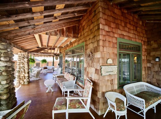 Whaleback Inn allows check-in for 18 year-old guests