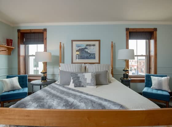 Inn at Cedar Crossing allows check-in for 18 year-old guests