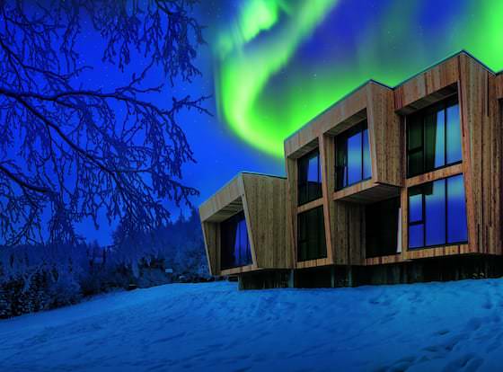 Aurora Villa allows check-in for 18 year-old guests