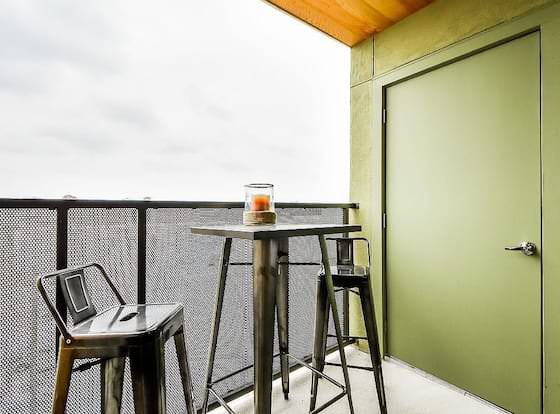 Spacious 2BR w/ Pool Near Alamo Drafthouse allows check-in for 18 year-old guests