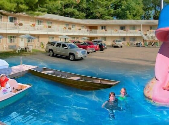 Lakeside Motel allows check-in for 18 year-old guests