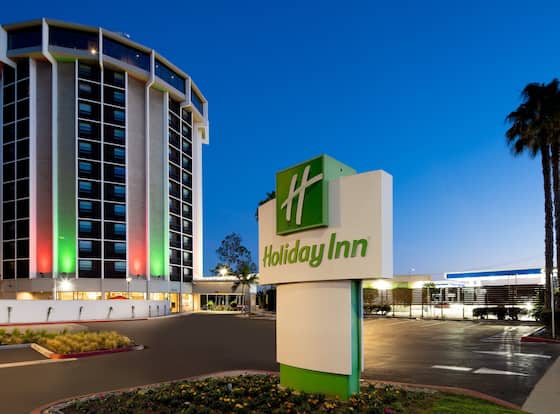 Holiday Inn Long Beach Airport Hotel and Conference Center, an IHG Hotel allows check-in for 18 year-old guests