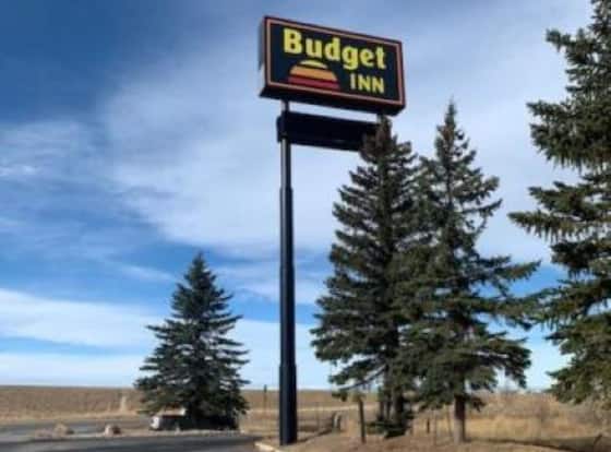 Budget Inn allows check-in for 18 year-old guests