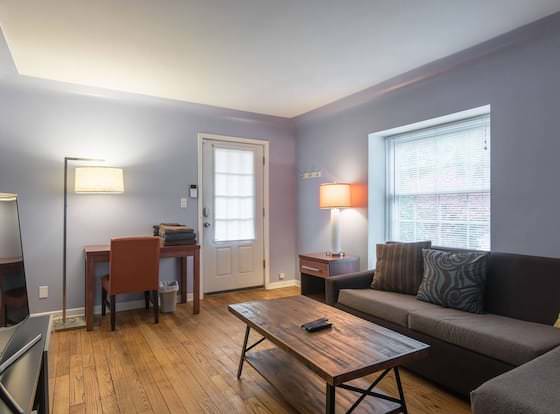 Beautiful Royal Oak Townhouse allows check-in for 18 year-old guests