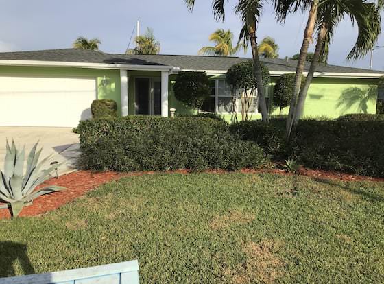 Dehami allows check-in for 18 year-old guests