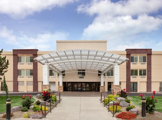 Holiday Inn Downtown - Missoula, an IHG Hotel allows check-in for 18 year-old guests