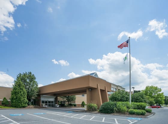 Holiday Inn Harrisburg - Hershey Area, I-81, an IHG Hotel allows check-in for 18 year-old guests