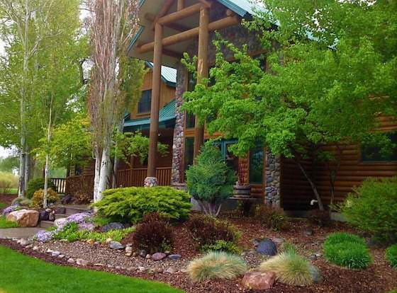 Blue Heron Inn allows check-in for 18 year-old guests