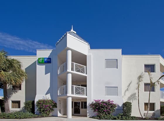 Holiday Inn Express North Palm Beach-Oceanview, an IHG Hotel allows check-in for 18 year-old guests
