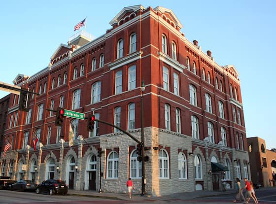 Hotel Indigo Savannah Historic District, an IHG Hotel allows check-in for 18 year-old guests