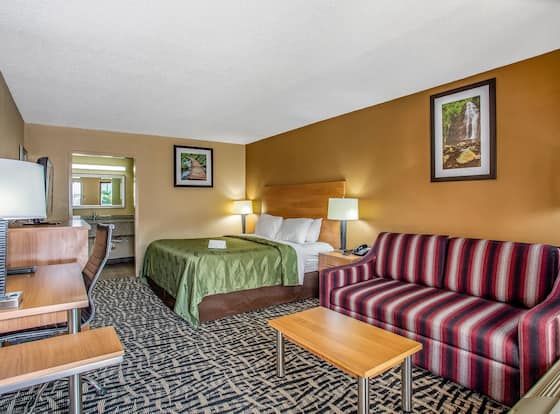 Quality Inn allows check-in for 18 year-old guests