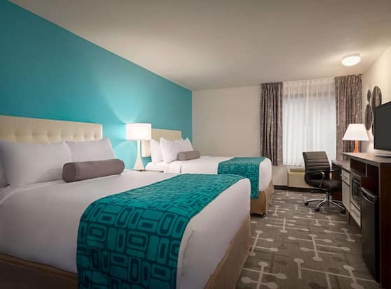 Howard Johnson by Wyndham Appleton allows check-in for 18 year-old guests