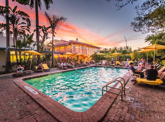 Freehand Miami allows check-in for 18 year-old guests