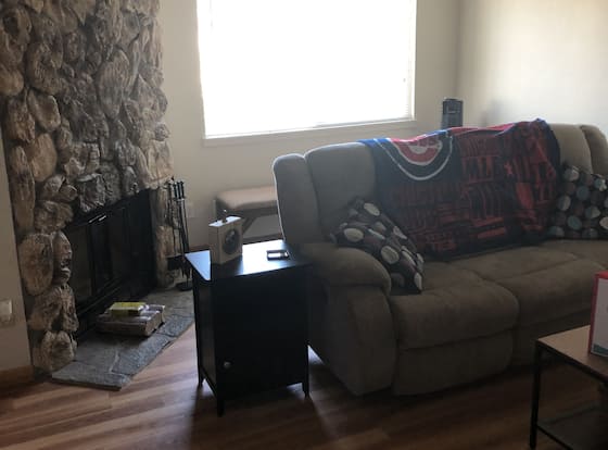 Eagle Crest Condo allows check-in for 18 year-old guests