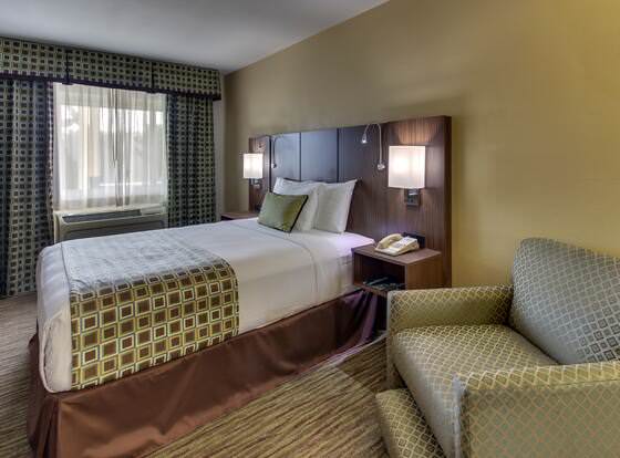 The Stevenson Monterey allows check-in for 18 year-old guests