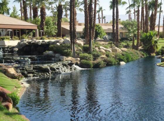 Palm Desert Oasis at Palm Valley C.C. allows check-in for 18 year-old guests