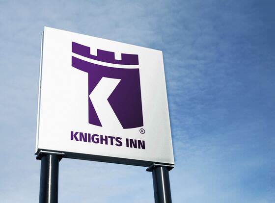 Knights Inn San Antonio near AT&T Center allows check-in for 18 year-old guests