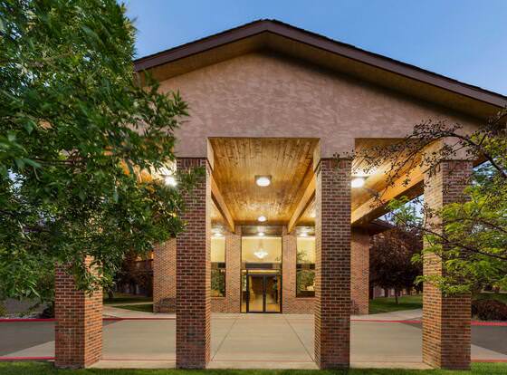 Baymont by Wyndham Cortez allows check-in for 18 year-old guests