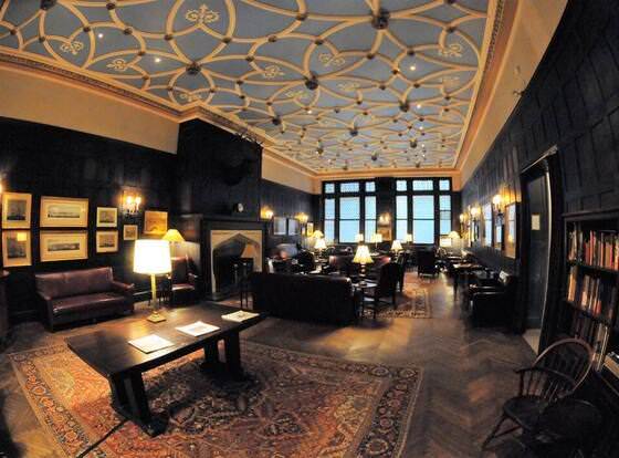 Down Town Association allows check-in for 18 year-old guests