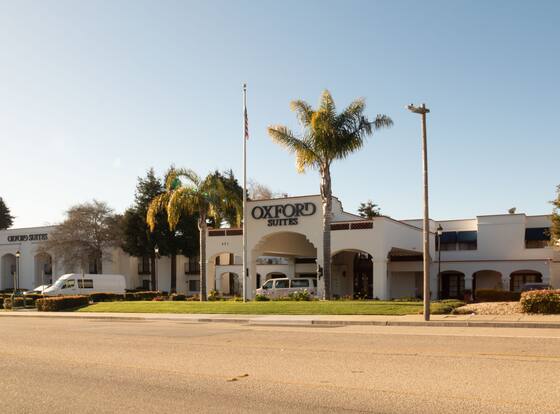 Oxford Suites Pismo Beach allows check-in for 18 year-old guests