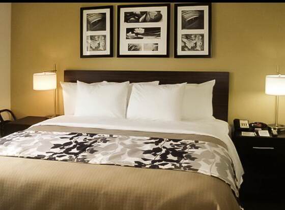 The Vue Inn Brooklyn allows check-in for 18 year-old guests