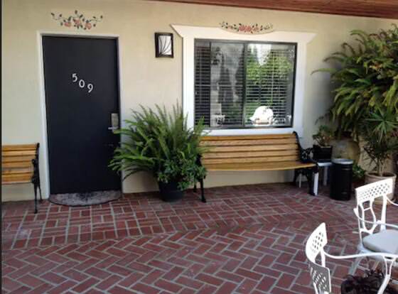 Catalina Courtyard Suites allows check-in for 18 year-old guests