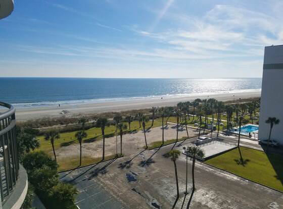 Meridian Unit #606 allows check-in for 18 year-old guests