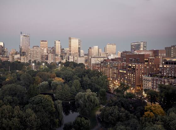 Four Seasons Hotel Boston allows check-in for 18 year-old guests