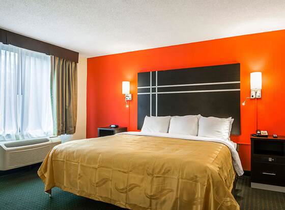 Quality Suites Atlanta Airport East allows check-in for 18 year-old guests