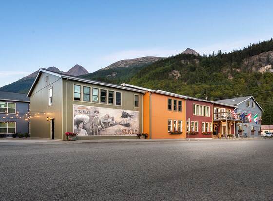 Westmark Inn Skagway allows check-in for 18 year-old guests