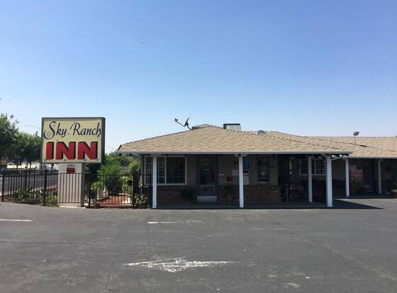 Sky Ranch Inn allows check-in for 18 year-old guests