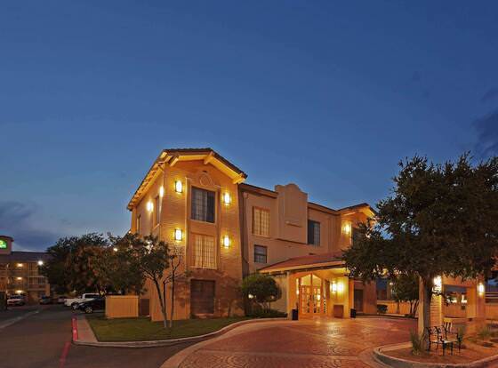 La Quinta Inn by Wyndham Amarillo West Medical Center allows check-in for 18 year-old guests
