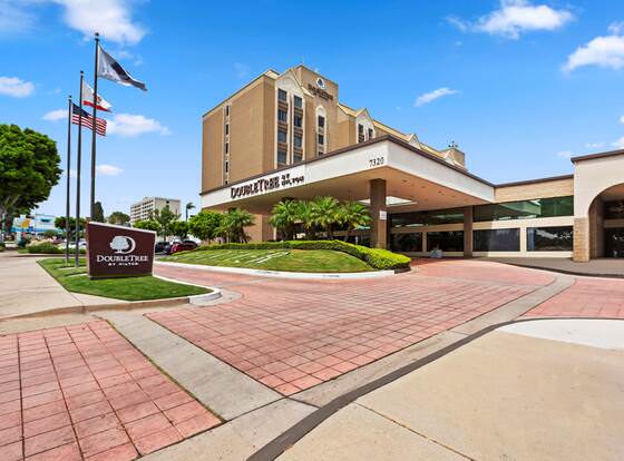 Doubletree by Hilton Whittier Los Angeles allows check-in for 18 year-old guests