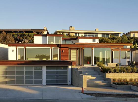 XL Modern Home allows check-in for 18 year-old guests