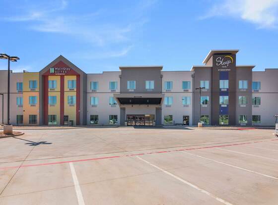 MainStay Suites East Camden allows check-in for 18 year-old guests