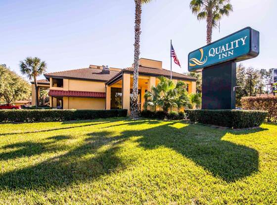 Quality Inn University allows check-in for 18 year-old guests