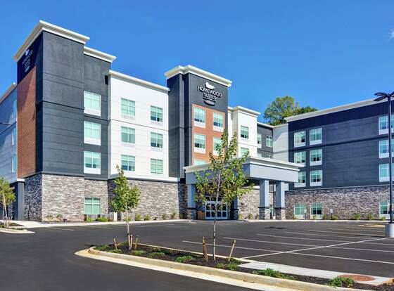 Homewood Suites by Hilton Lynchburg allows check-in for 18 year-old guests