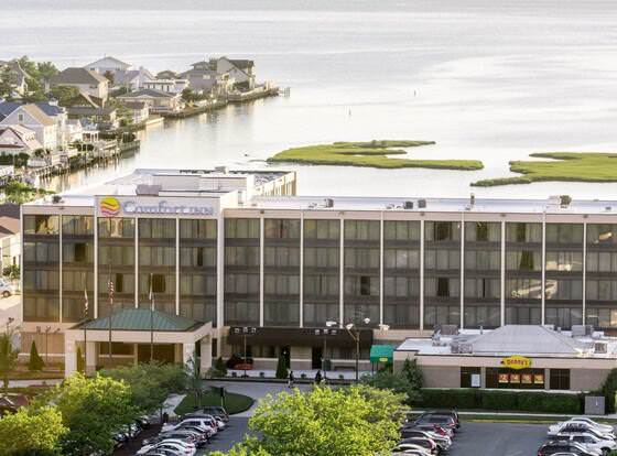 Comfort Inn Gold Coast allows check-in for 18 year-old guests