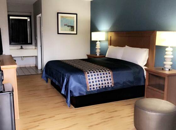 Relax Inn allows check-in for 18 year-old guests