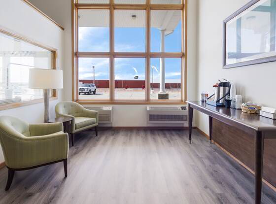 Alliance Hotel And Suites allows check-in for 18 year-old guests