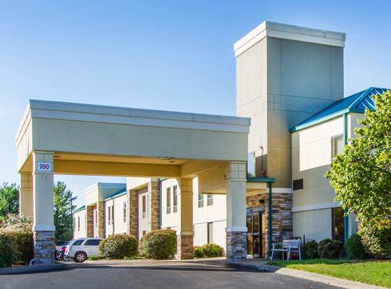 Quality Inn allows check-in for 18 year-old guests