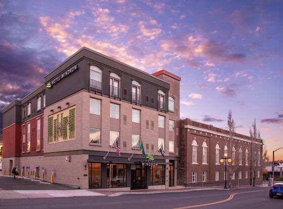 Hotel Windrow allows check-in for 18 year-old guests