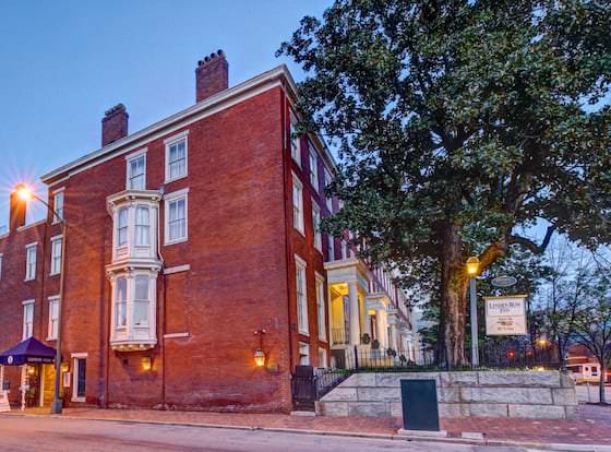 Linden Row Inn allows check-in for 18 year-old guests