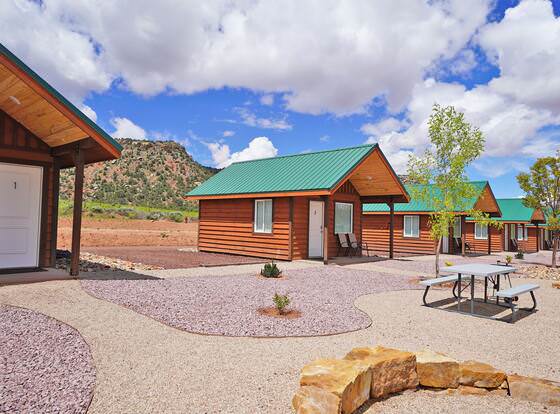 Gooseberry Lodges allows check-in for 18 year-old guests