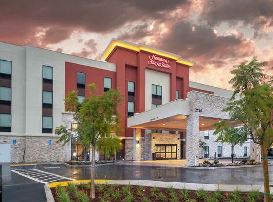 Hampton Inn & Suites Santa Maria allows check-in for 18 year-old guests